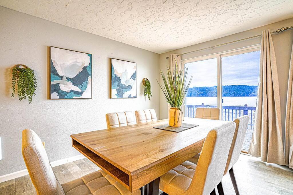 Waterfront Retreat, Relaxation, Fun In Hood Canal Hoodsport ภายนอก รูปภาพ