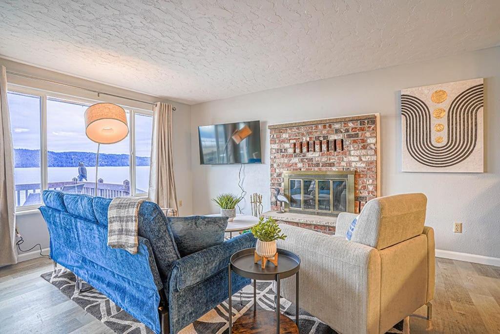 Waterfront Retreat, Relaxation, Fun In Hood Canal Hoodsport ภายนอก รูปภาพ